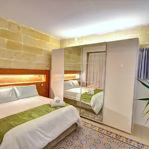  Apartment West Street Malta
